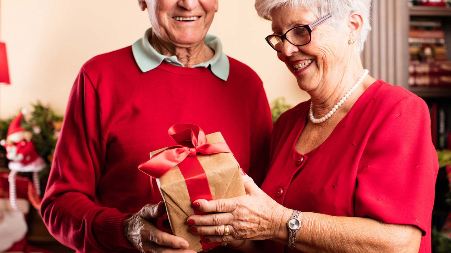 Noël, covid et personnes âgées quelles consignes pour les fêtes de